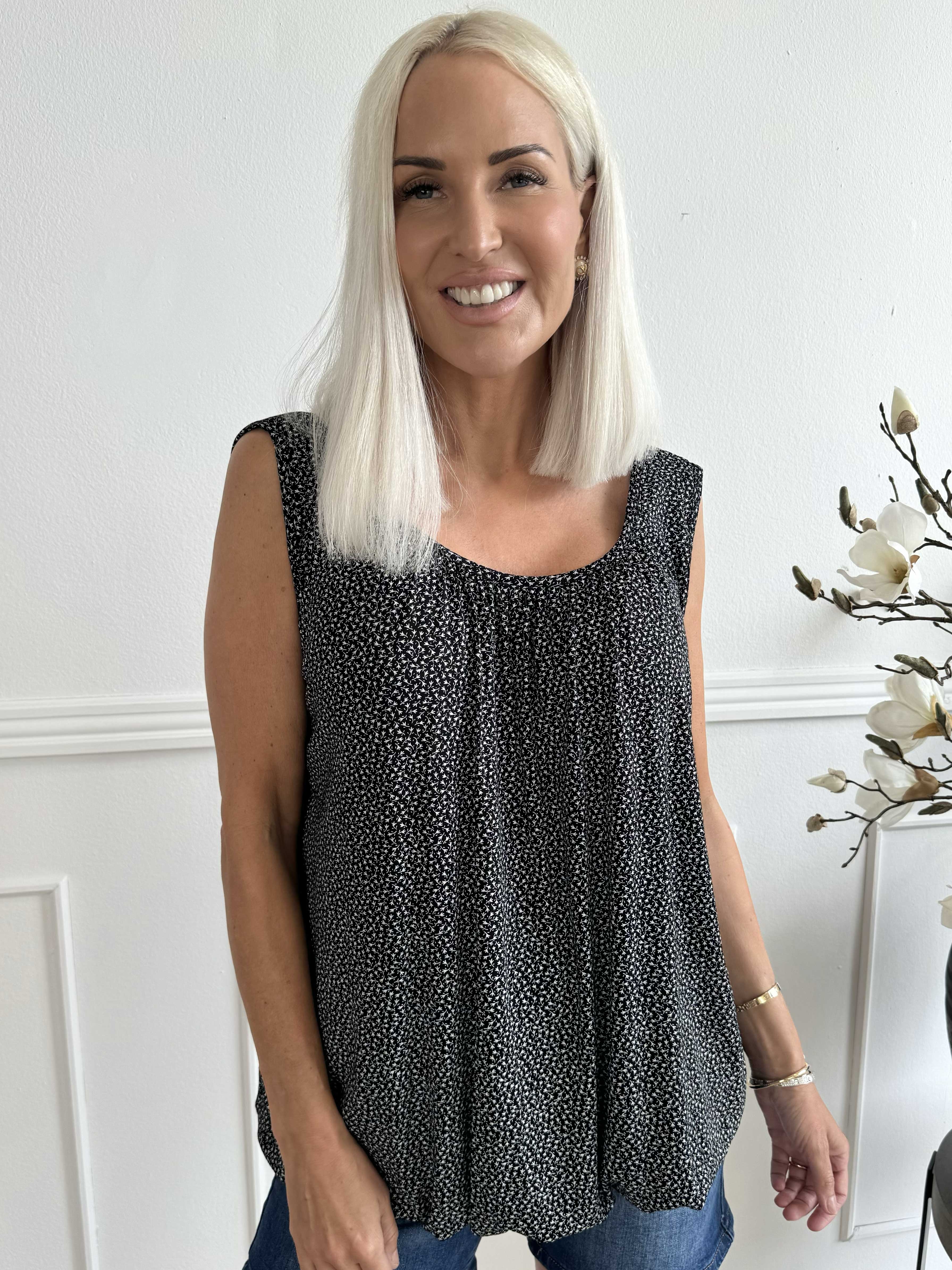 Miracle Flower Top - Top i viskose med elastik forneden